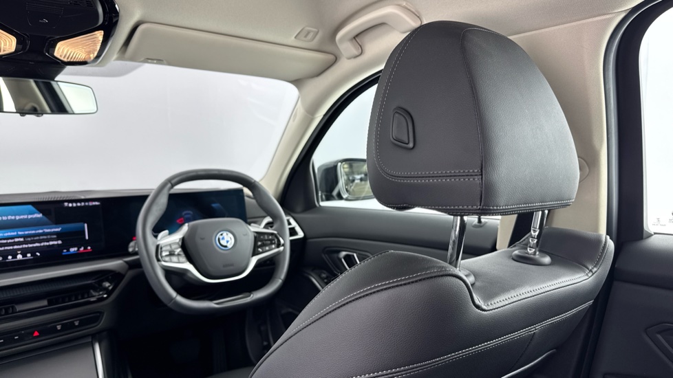 BMW 3 Series 330e 22.3 kWh Sport 4dr Step Auto Saloon - Image 40