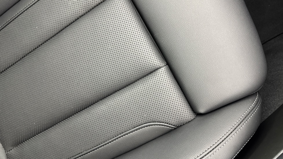 BMW 3 Series 330e 22.3 kWh Sport 4dr Step Auto Saloon - Image 44