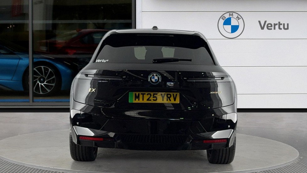 BMW iX 385kW xDrive50 M Sport 111.5kWh 5dr Auto Electric Estate - Image 15