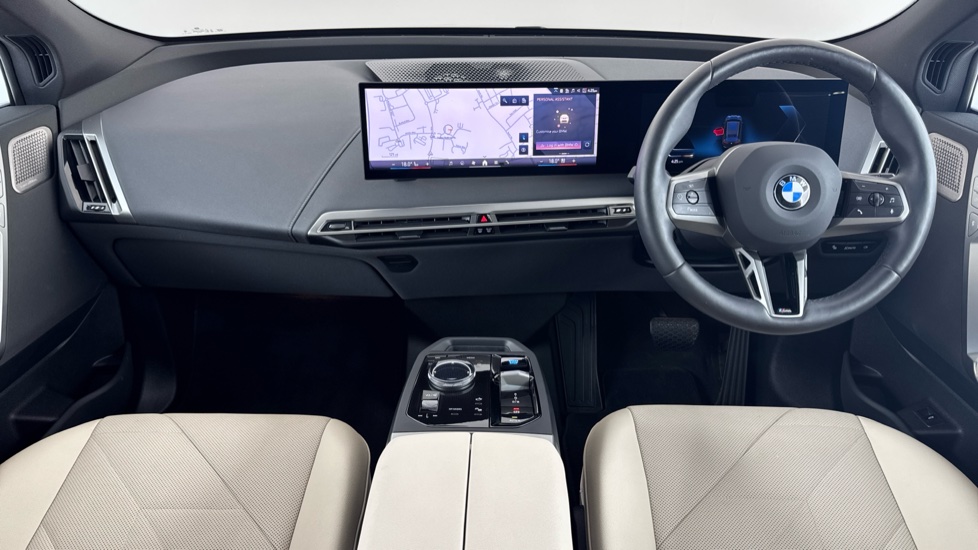 BMW iX 385kW xDrive50 M Sport 111.5kWh 5dr Auto Electric Estate - Image 4