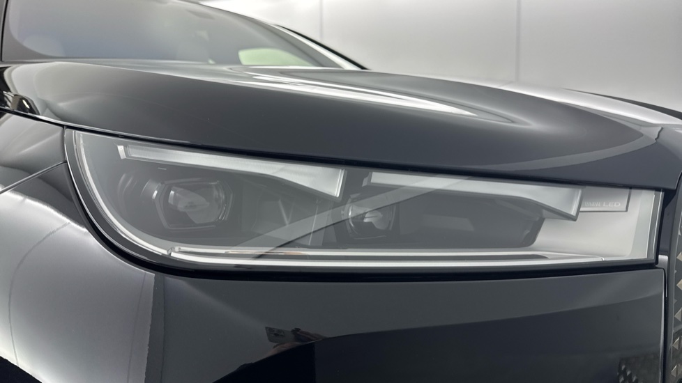 BMW iX 385kW xDrive50 M Sport 111.5kWh 5dr Auto Electric Estate - Image 23