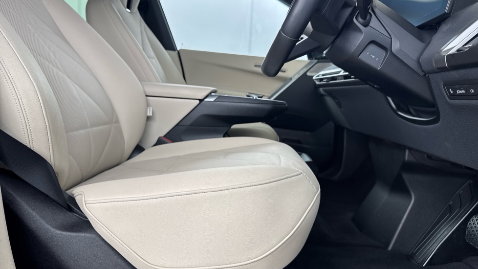 BMW iX 385kW xDrive50 M Sport 111.5kWh 5dr Auto Electric Estate - Image 46