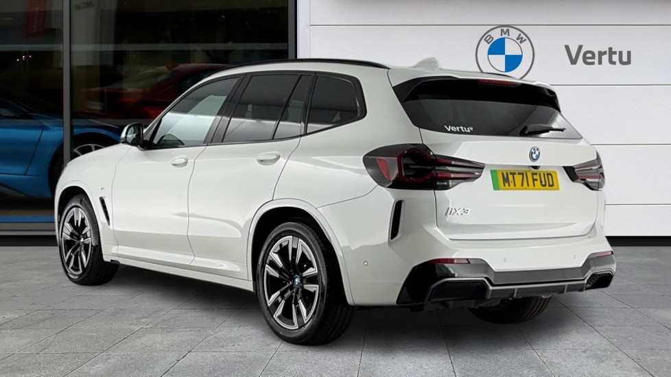 BMW iX3 210kW M Sport 80kWh 5dr Auto Electric Estate - Image 2