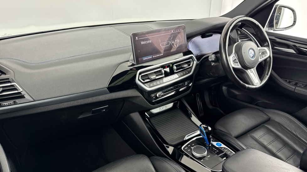 BMW iX3 210kW M Sport 80kWh 5dr Auto Electric Estate - Image 7