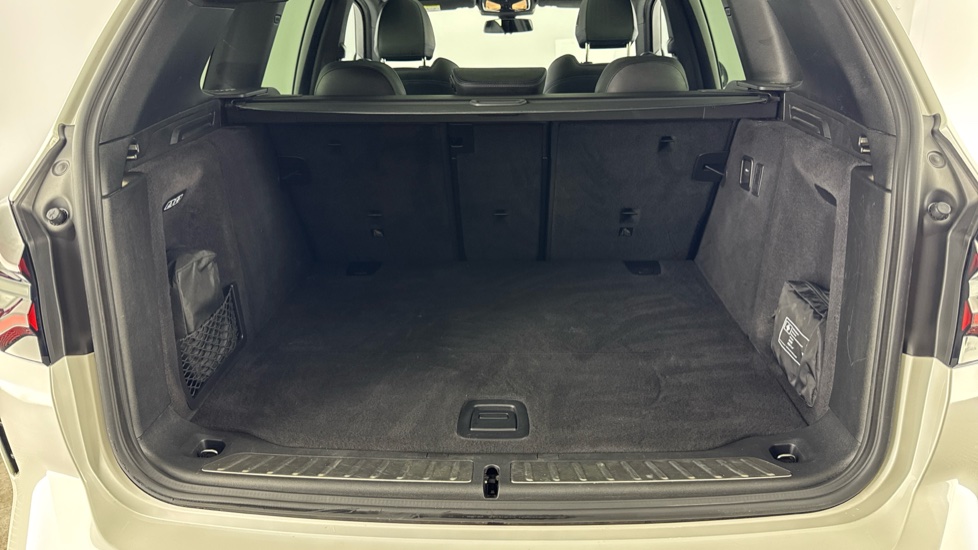 BMW iX3 210kW M Sport 80kWh 5dr Auto Electric Estate - Image 13