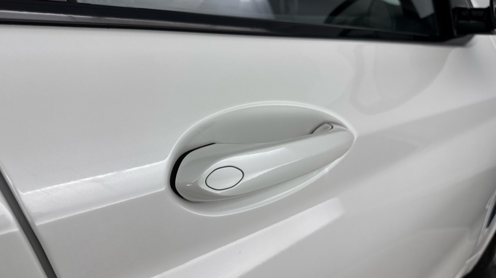 BMW iX3 210kW M Sport 80kWh 5dr Auto Electric Estate - Image 30