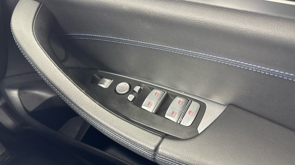BMW iX3 210kW M Sport 80kWh 5dr Auto Electric Estate - Image 54
