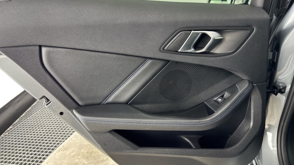 BMW 1 Series 118i [136] M Sport 5dr [Live Cockpit Professional] Petrol Hatchback - Image 35