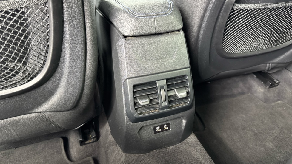 BMW 1 Series 118i [136] M Sport 5dr [Live Cockpit Professional] Petrol Hatchback - Image 38