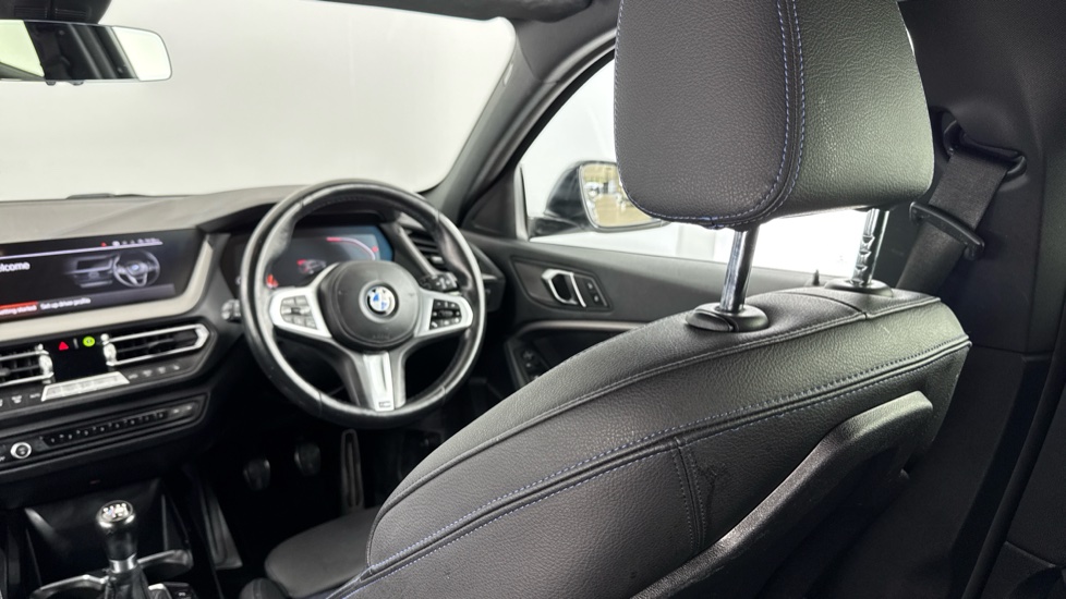 BMW 1 Series 118i [136] M Sport 5dr [Live Cockpit Professional] Petrol Hatchback - Image 39