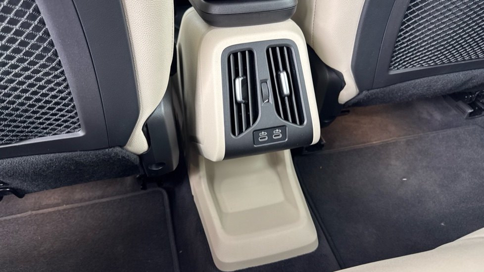BMW X1 xDrive 25e M Sport 5dr Step Auto Estate - Image 44