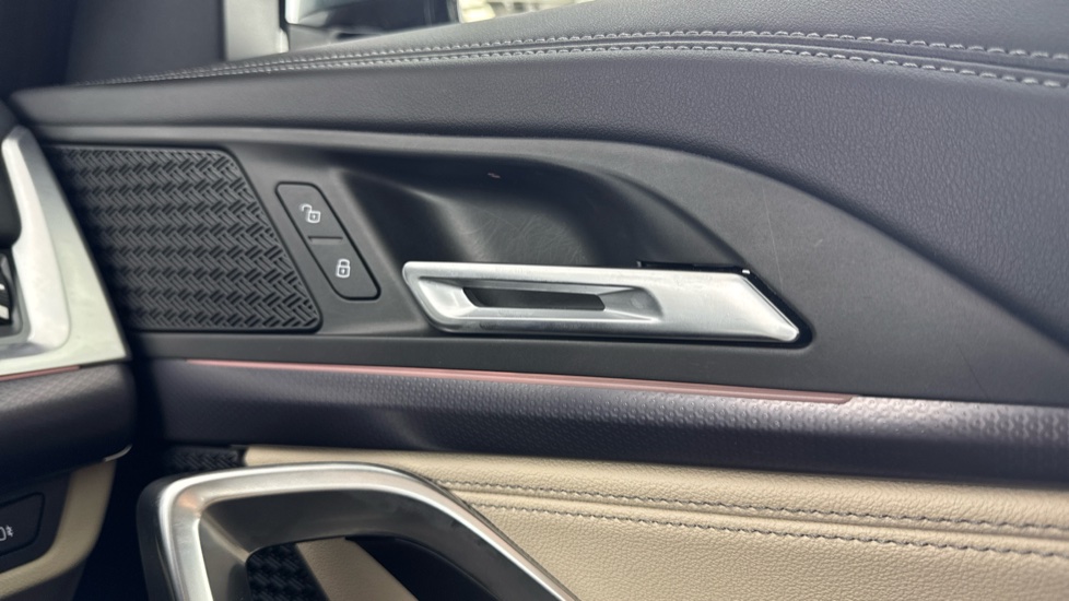 BMW X1 xDrive 25e M Sport 5dr Step Auto Estate - Image 55