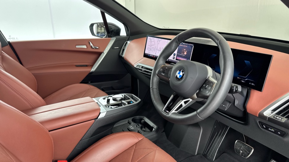 BMW iX 300kW xDrive45 M Sport 101kWh 5dr Auto [Tech/Pro] Electric Estate - Image 6
