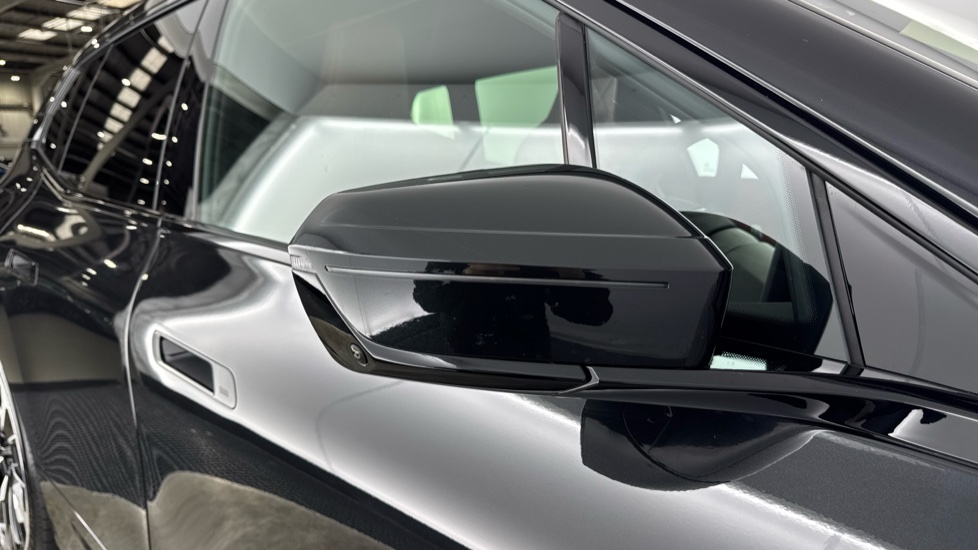 BMW iX 300kW xDrive45 M Sport 101kWh 5dr Auto [Tech/Pro] Electric Estate - Image 32
