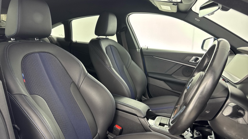 BMW 2 Series 218i [136] M Sport 4dr Petrol Saloon - Image 11