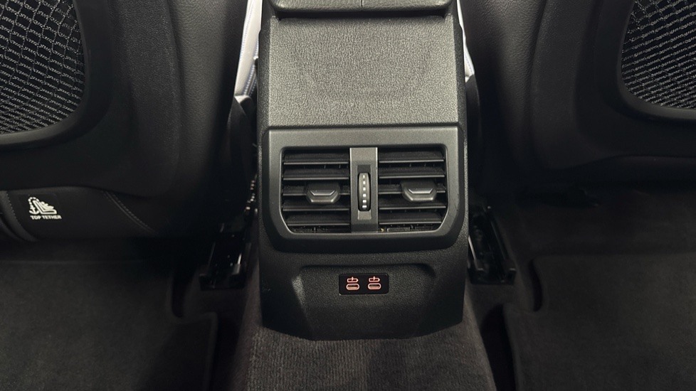BMW 2 Series 218i [136] M Sport 4dr Petrol Saloon - Image 39