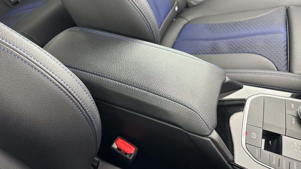 BMW 2 Series 218i [136] M Sport 4dr Petrol Saloon - Image 58