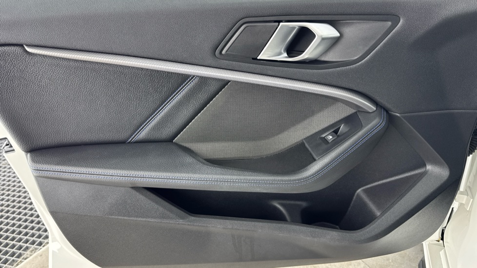 BMW 1 Series M135i xDrive 5dr Step Auto [Pro Pack] Petrol Hatchback - Image 33