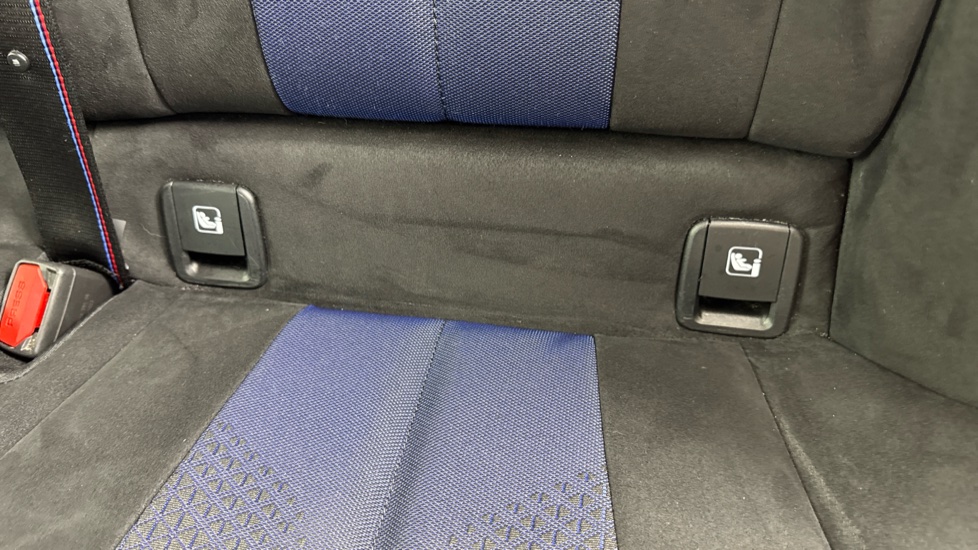 BMW 1 Series M135i xDrive 5dr Step Auto [Pro Pack] Petrol Hatchback - Image 38