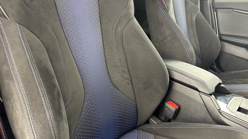 BMW 1 Series M135i xDrive 5dr Step Auto [Pro Pack] Petrol Hatchback - Image 43