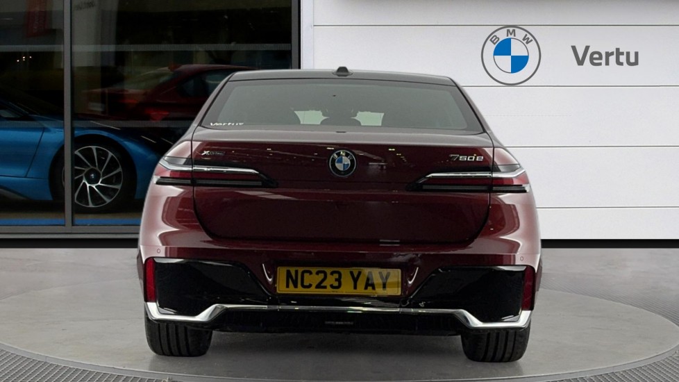 BMW 7 Series 750e xDrive M Sport 4dr Auto [Executive Pack] Saloon - Image 15
