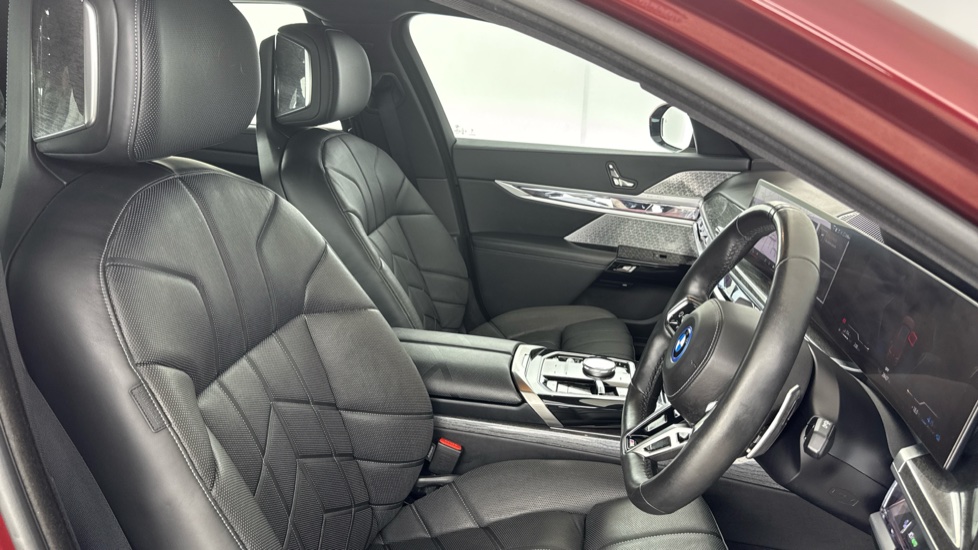 BMW 7 Series 750e xDrive M Sport 4dr Auto [Executive Pack] Saloon - Image 11