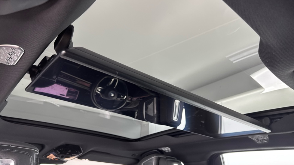 BMW 7 Series 750e xDrive M Sport 4dr Auto [Executive Pack] Saloon - Image 49