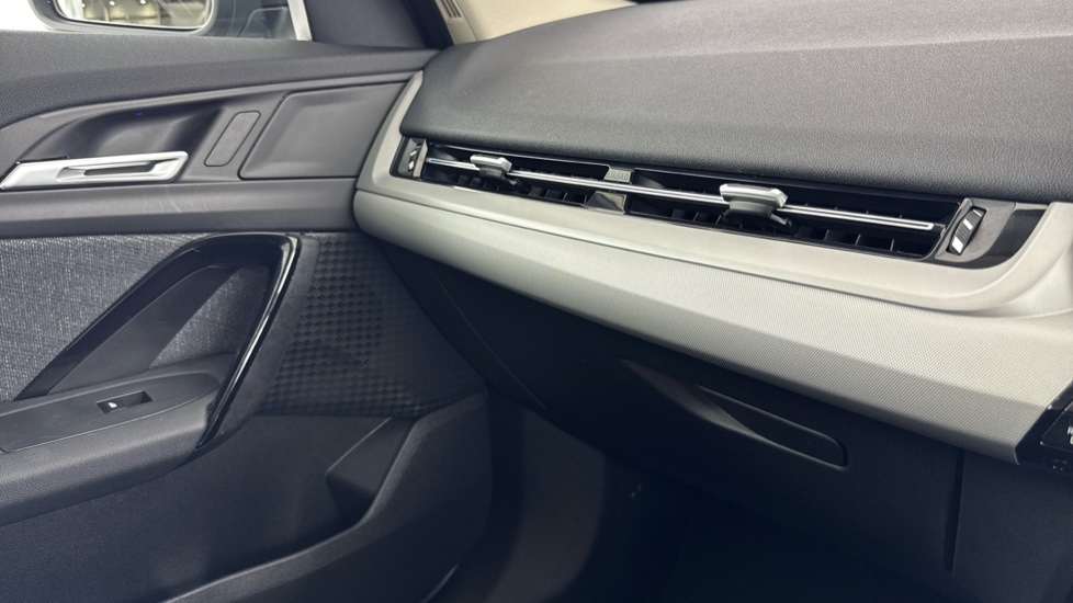 BMW X1 sDrive 20i MHT Sport 5dr Step Auto Petrol Estate - Image 46