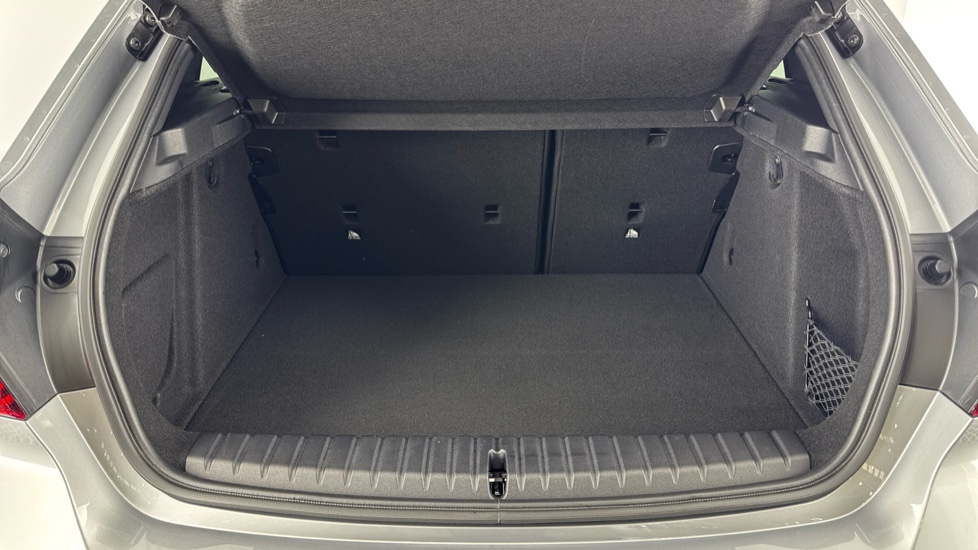 BMW 1 Series 118i [136] M Sport 5dr [Live Cockpit Pro/Pro pk] Petrol Hatchback - Image 13