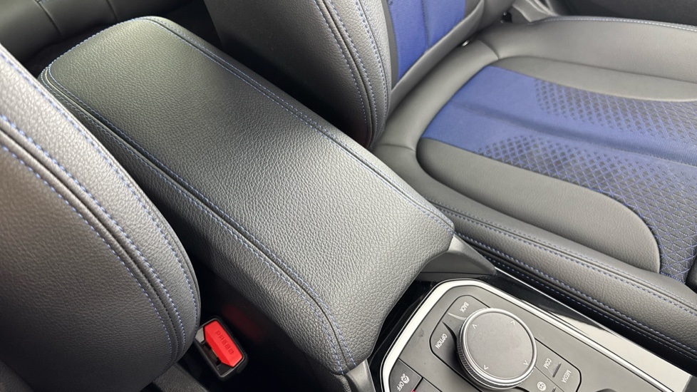 BMW 1 Series 118i [136] M Sport 5dr [Live Cockpit Pro/Pro pk] Petrol Hatchback - Image 53