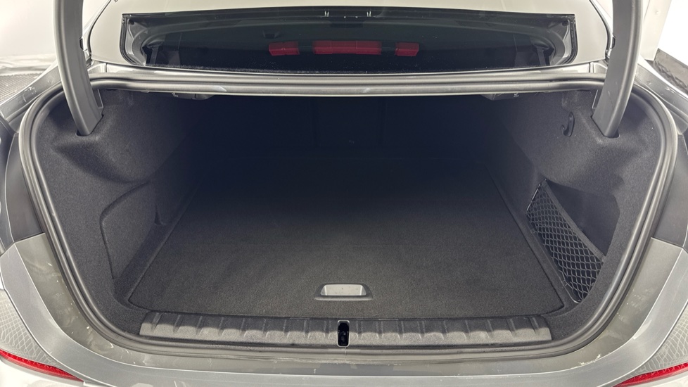 BMW 2 Series 218i [136] M Sport 4dr Petrol Saloon - Image 13