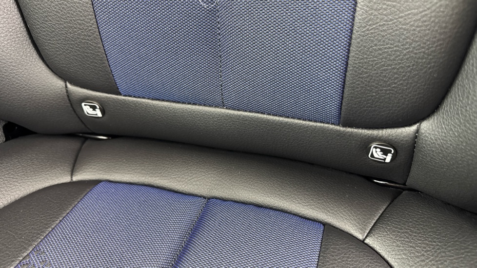 BMW 2 Series 218i [136] M Sport 4dr Petrol Saloon - Image 34