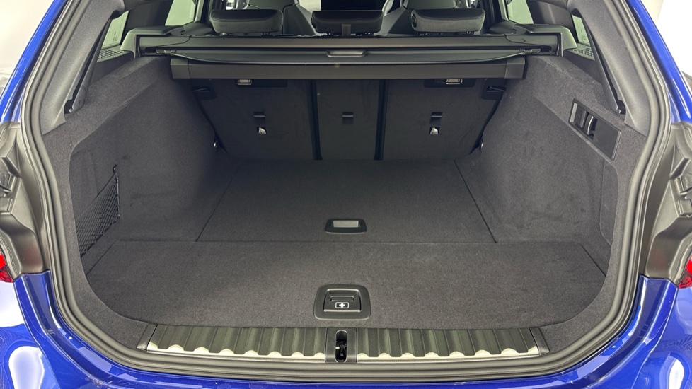 BMW M3 xDrive Competition M 5dr Step Auto Petrol Estate - Image 13