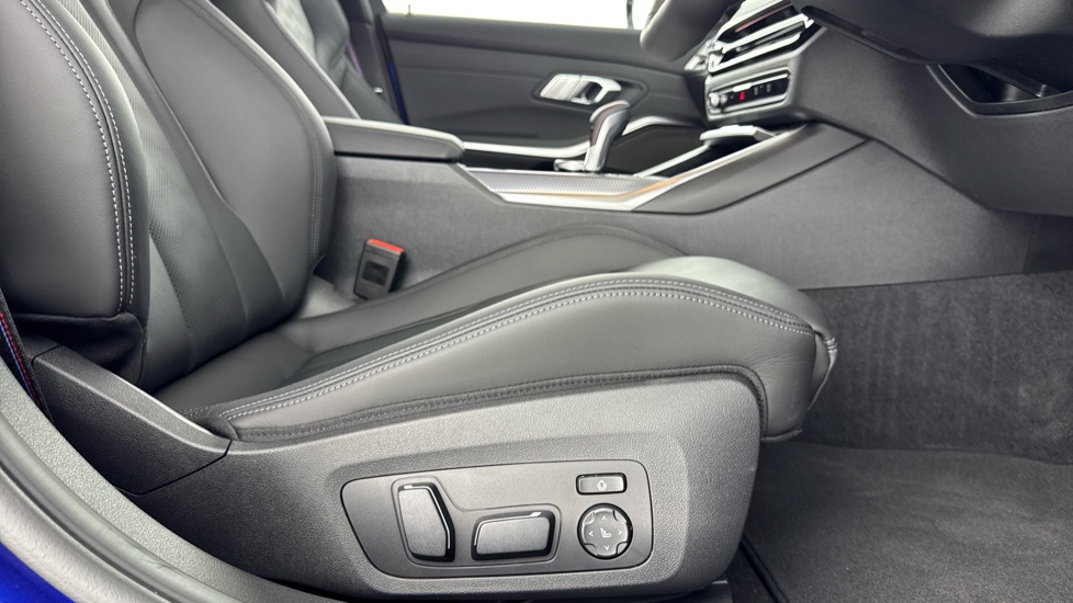 BMW M3 xDrive Competition M 5dr Step Auto Petrol Estate - Image 45