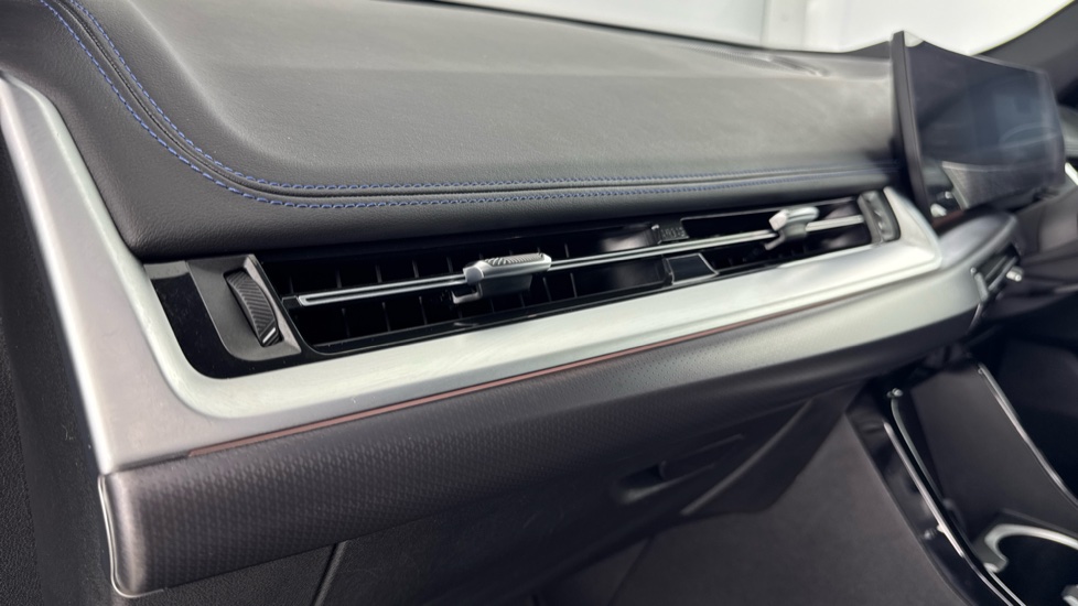 BMW X1 sDrive 18d M Sport Premier Pro 5dr Step Auto Diesel Estate - Image 38