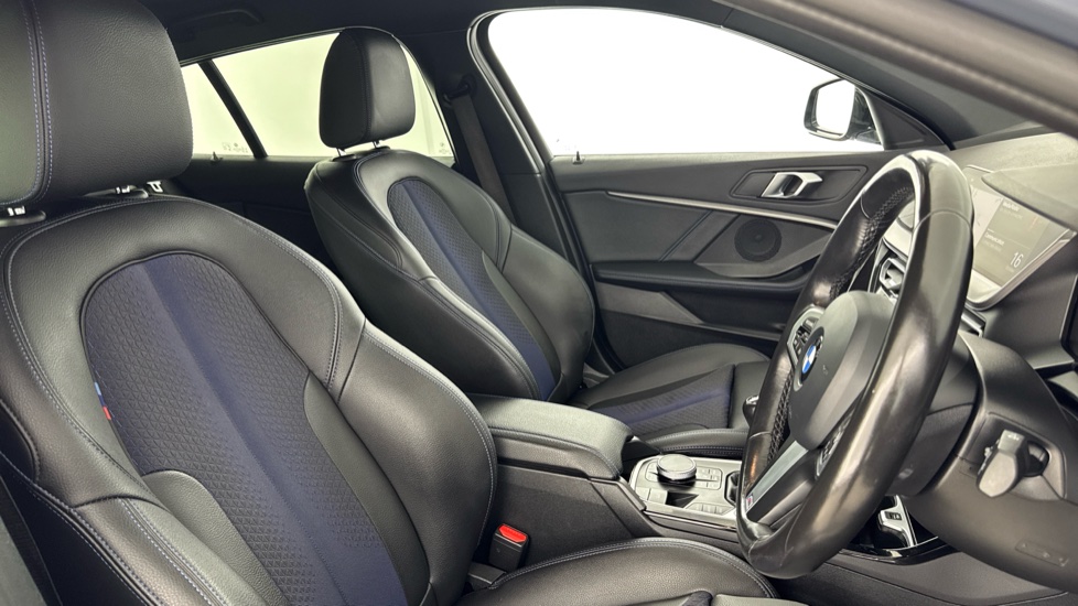 BMW 1 Series 118i [136] M Sport 5dr Step Auto [LCP] Petrol Hatchback - Image 11