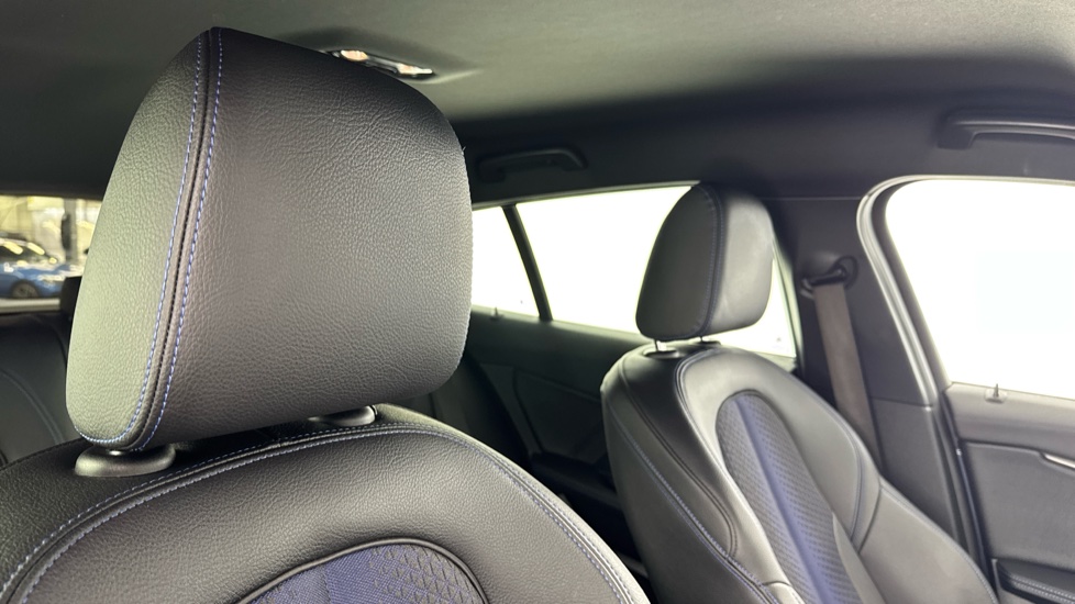 BMW 1 Series 118i [136] M Sport 5dr Step Auto [LCP] Petrol Hatchback - Image 41