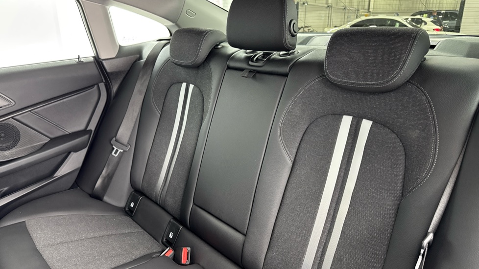BMW 2 Series 218i [136] Sport 4dr DCT [Live Cockpit Prof] Petrol Saloon - Image 12