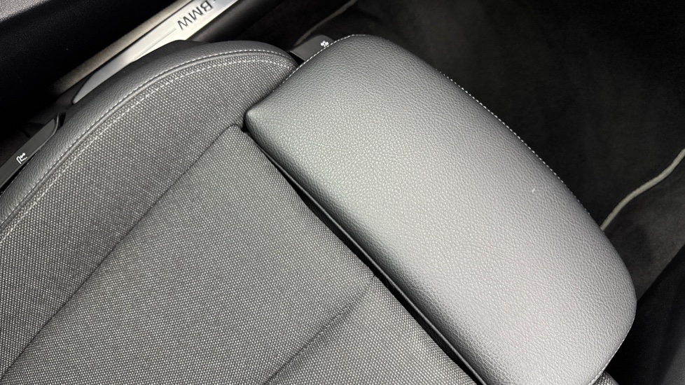 BMW 2 Series 218i [136] Sport 4dr DCT [Live Cockpit Prof] Petrol Saloon - Image 55