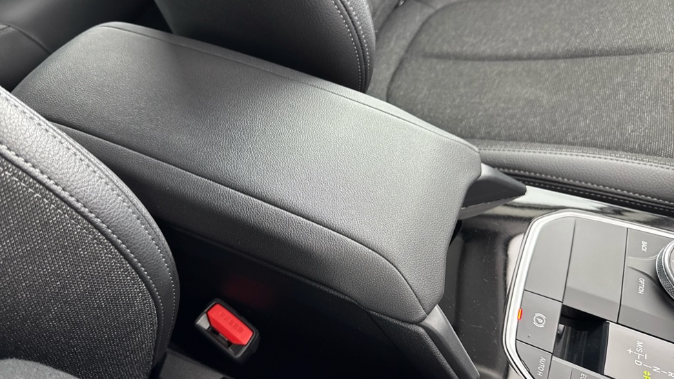 BMW 2 Series 218i [136] Sport 4dr DCT [Live Cockpit Prof] Petrol Saloon - Image 59