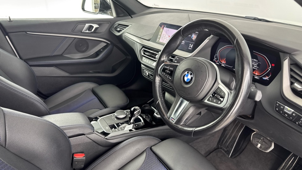BMW 2 Series 218i [136] M Sport 4dr DCT Petrol Saloon - Image 6