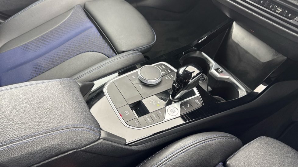 BMW 2 Series 218i [136] M Sport 4dr DCT Petrol Saloon - Image 10