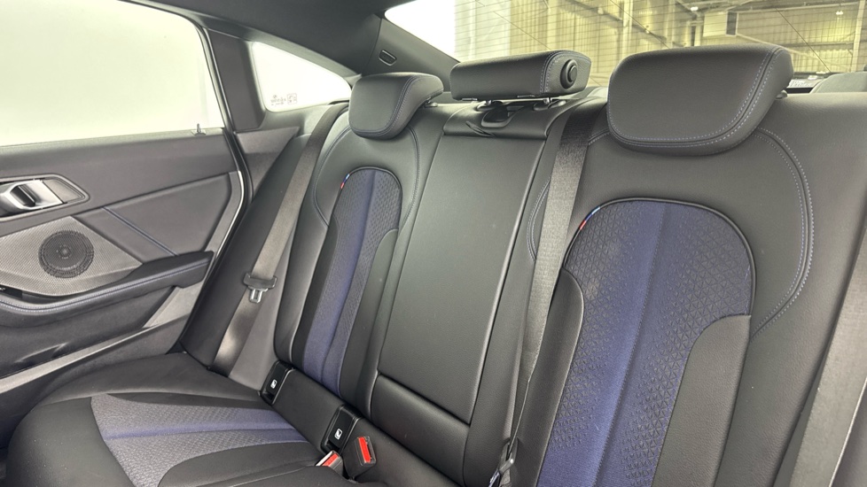 BMW 2 Series 218i [136] M Sport 4dr DCT Petrol Saloon - Image 12