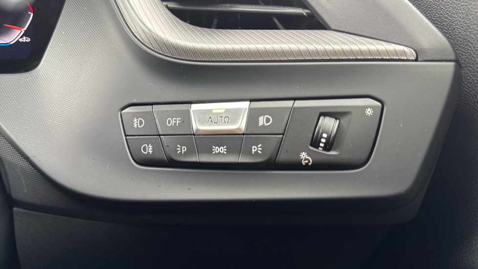 BMW 2 Series 218i [136] M Sport 4dr DCT Petrol Saloon - Image 20
