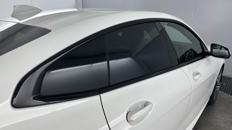 BMW 2 Series 218i [136] M Sport 4dr DCT Petrol Saloon - Image 26