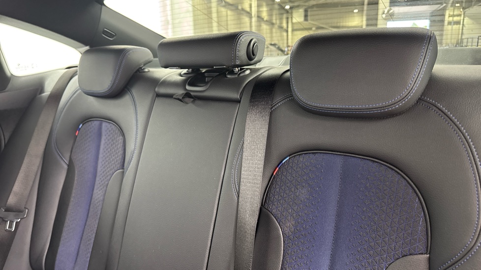 BMW 2 Series 218i [136] M Sport 4dr DCT Petrol Saloon - Image 38