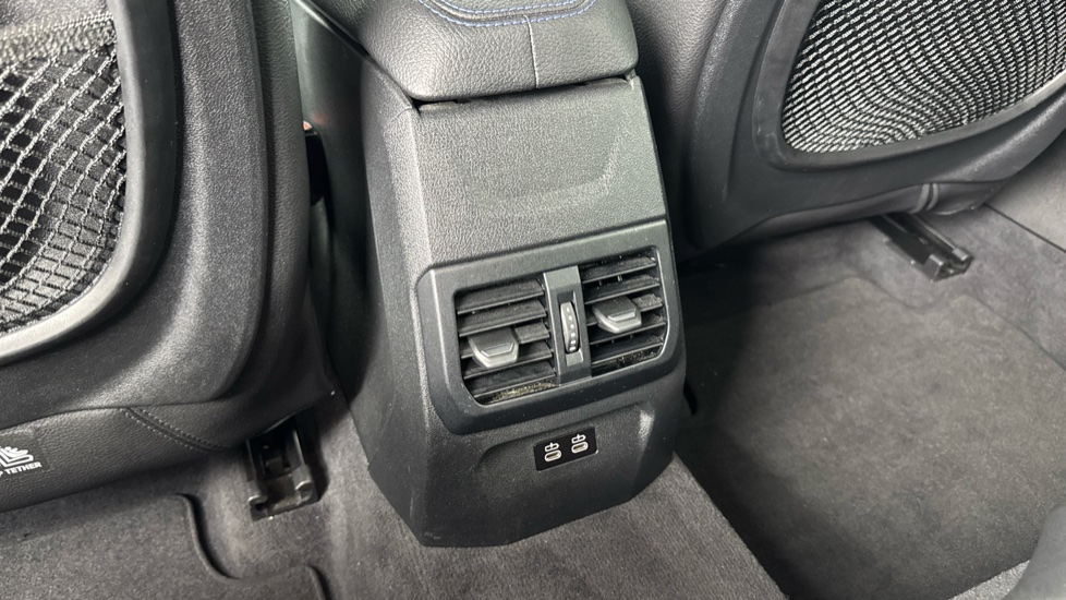 BMW 2 Series 218i [136] M Sport 4dr DCT Petrol Saloon - Image 40