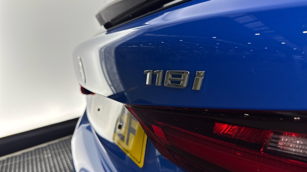 BMW 1 Series 118i [136] M Sport 5dr [Live Cockpit Professional] Petrol Hatchback - Image 24