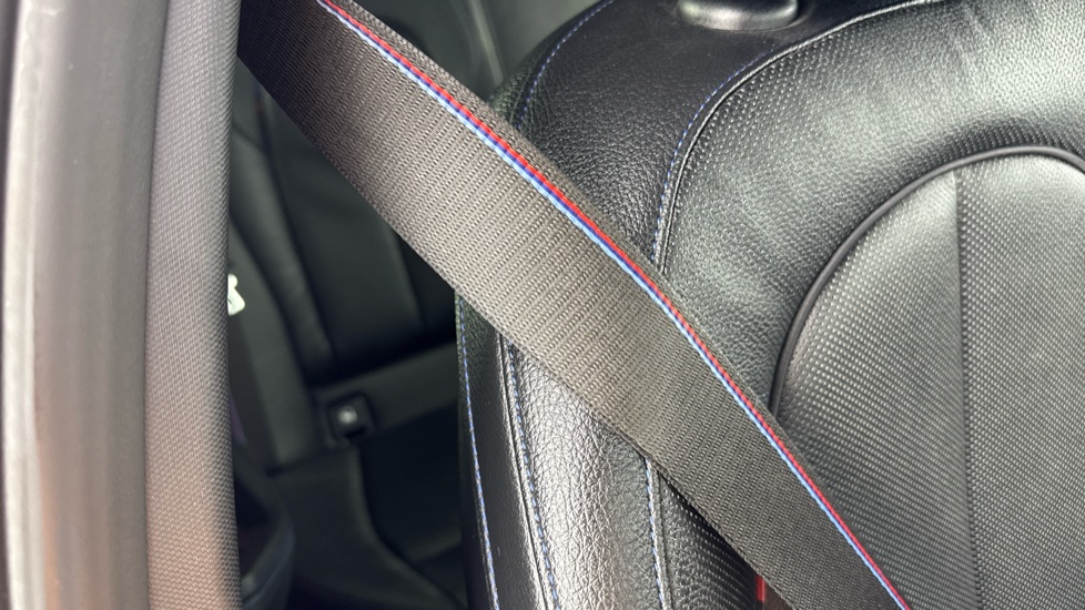 BMW 1 Series 118i [136] M Sport 5dr [Live Cockpit Professional] Petrol Hatchback - Image 46