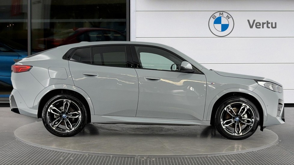 BMW iX2 150kW eDrive20 M Sport 65kWh 5dr Auto Electric Hatchback - Image 3